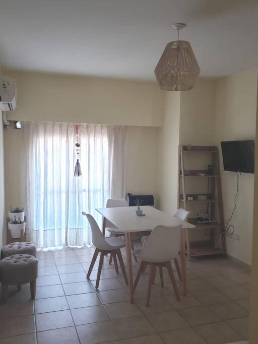 Excelente Departamento En Zona Centrica. C/Cochera Рио-Куарто Экстерьер фото